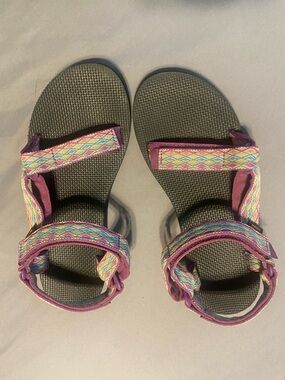 Teva Women's Multicolor Patterned Strap Sandals - Purple Accent